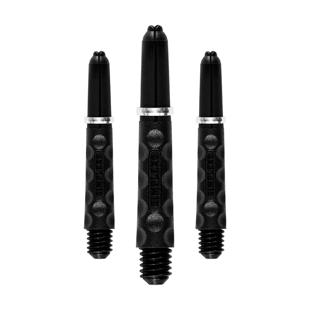 HR321_Harrows_Dimplex_Shafts_Schwarz_34mm_1qSfNVDm349Ao8 Auf dem Bild sind drei schwarze Dartschäfte in unterschiedlichen Längen zu sehen. Sie haben eine strukturierte Oberfläche und einen silbernen Ring in der Mitte.