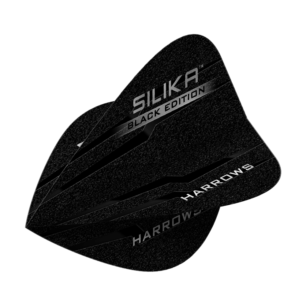 Harrows Silika Black Edition Kite Flights Das Bild zeigt die Harrows Silika Black-Edition Kite Flights. Die Flights sind schwarz mit silberner Schrift und haben ein modernes Design.