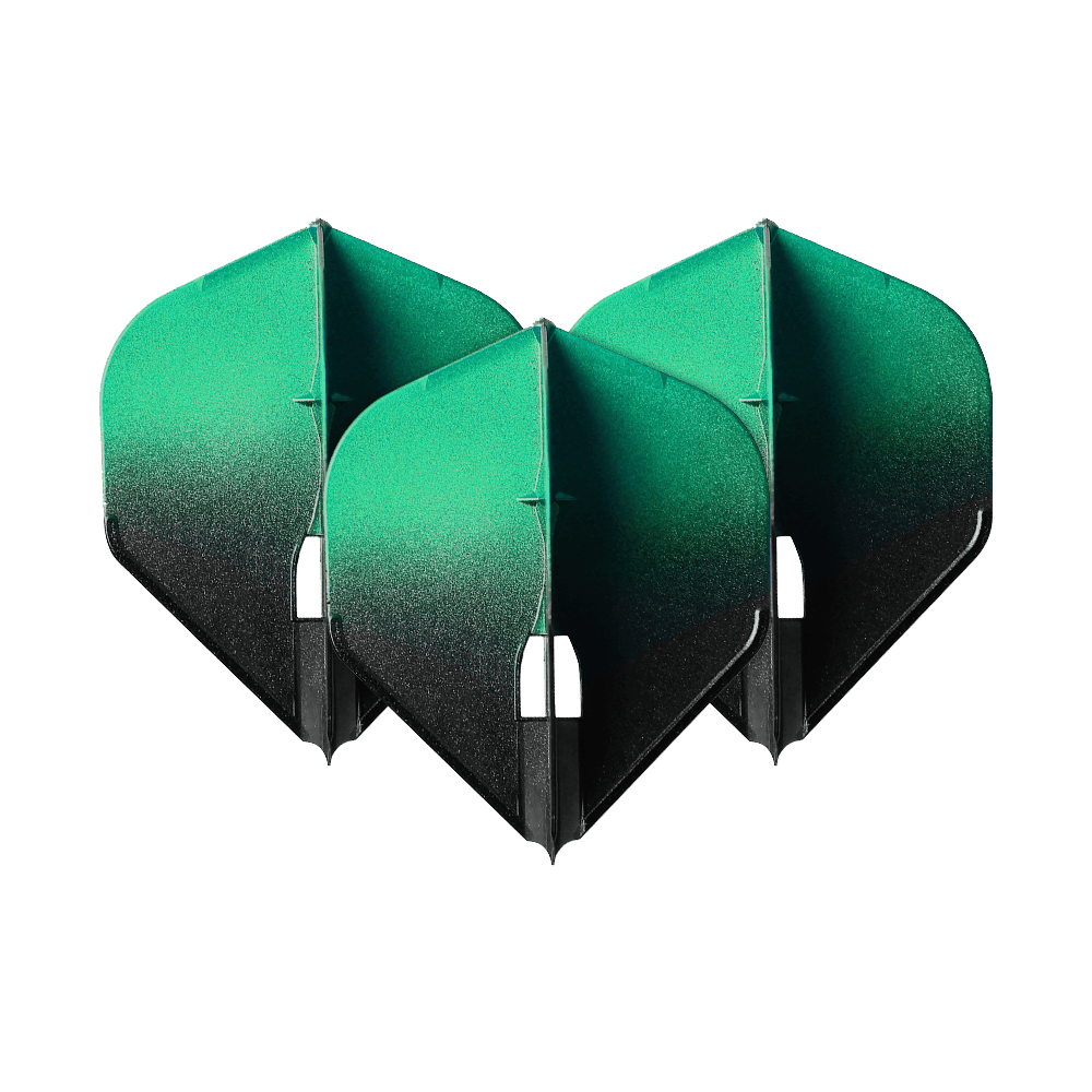 L-Style Two Tone L1PRO Flights Das Bild zeigt drei grün-schwarze Dartflights in einer Zweiton-Optik. Sie sind nebeneinander angeordnet und haben eine auffällige Farbverläufe von grün zu schwarz.