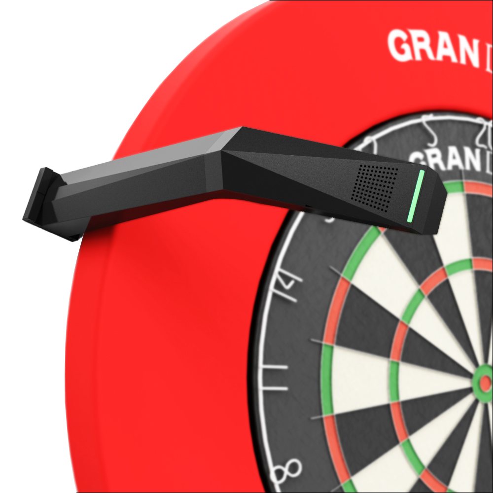 GranDarts Gran Eye GEN2 Steeldart auto scoring system Das Bild zeigt das GranDarts GranEye Steeldart Auto-Scoring-System, das über einem Dartboard installiert ist. Das schwarze Gerät erkennt automatisch die Treffer auf der Dartscheibe und wertet sie aus.