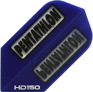 hd6 Das Bild zeigt einen blauen Dartflight mit der Aufschrift "PENTATHLON" in schwarzer Schrift auf silbernem Hintergrund. In der unteren linken Ecke steht "HD150".