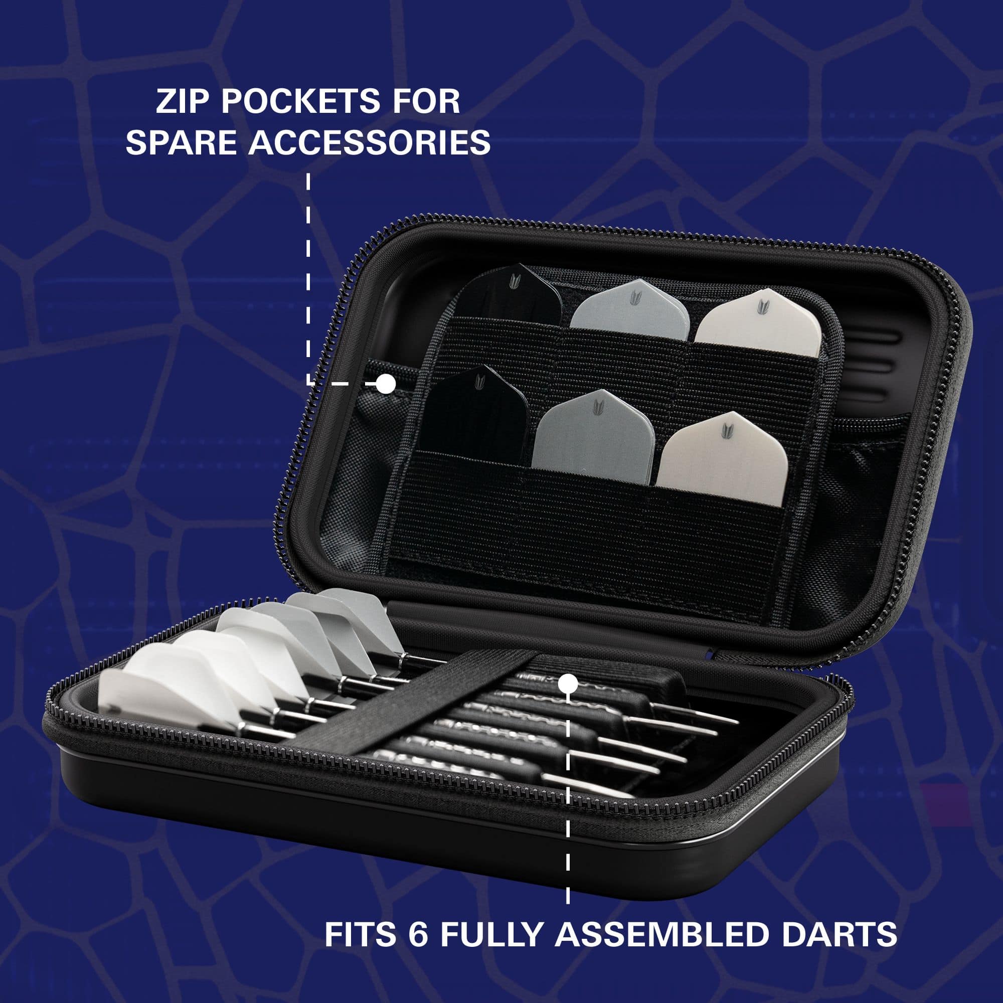 Target Takoma Josh Rock XL dart case Das Bild zeigt das Produkt "Target Takoma Josh Rock XL Dartcase". Es bietet Platz für sechs vollständig montierte Darts und hat Reißverschlusstaschen für Ersatz-Zubehör.