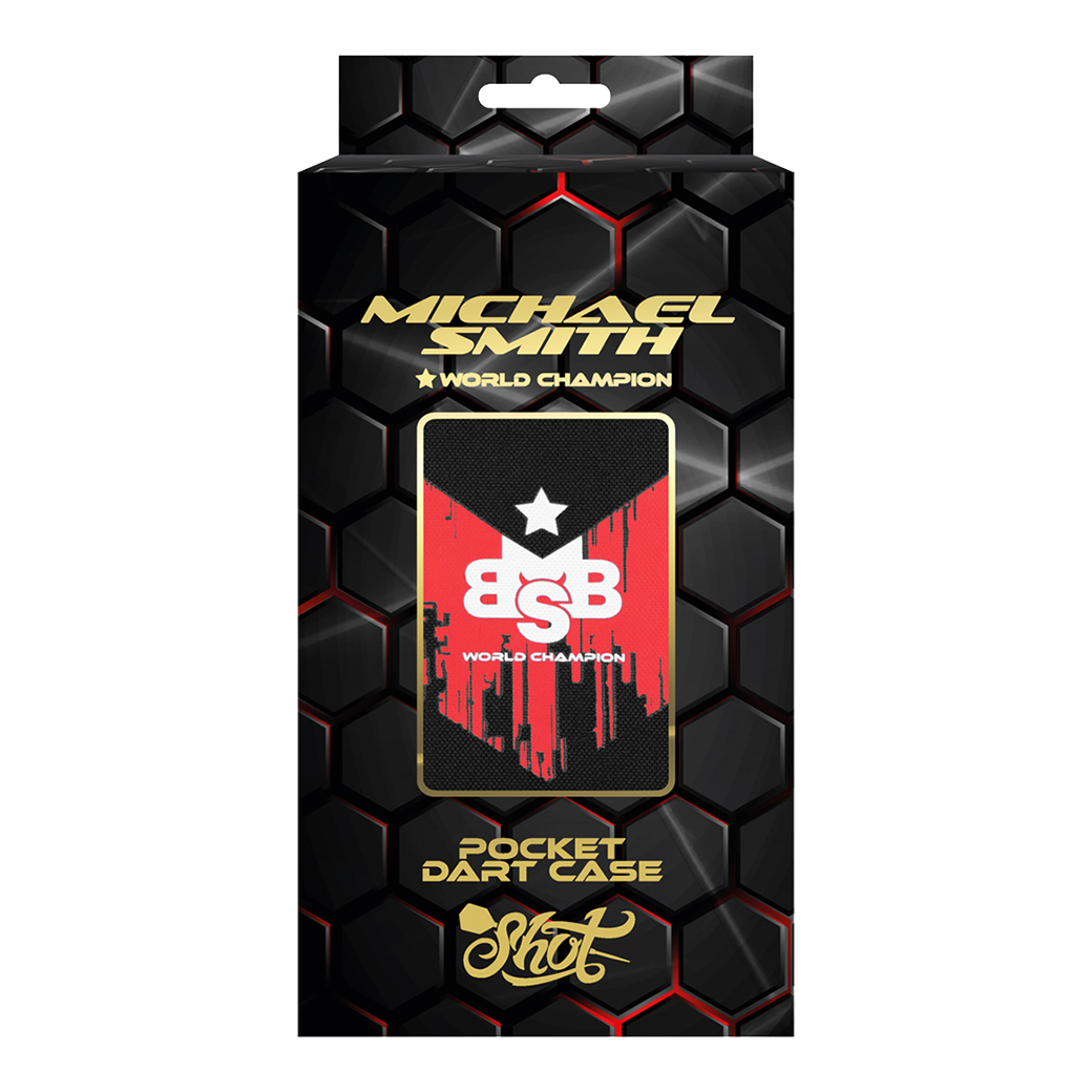 Shot Michael Smith World Champion Pocket Dartcase - Victory Die Abbildung zeigt die Verpackung des Produkts "Shot Michael Smith World Champion Pocket Dartcase - Victory". Das Design ist schwarz mit goldener Schrift und hebt das Dartcase sowie den Titel "World Champion" hervor.