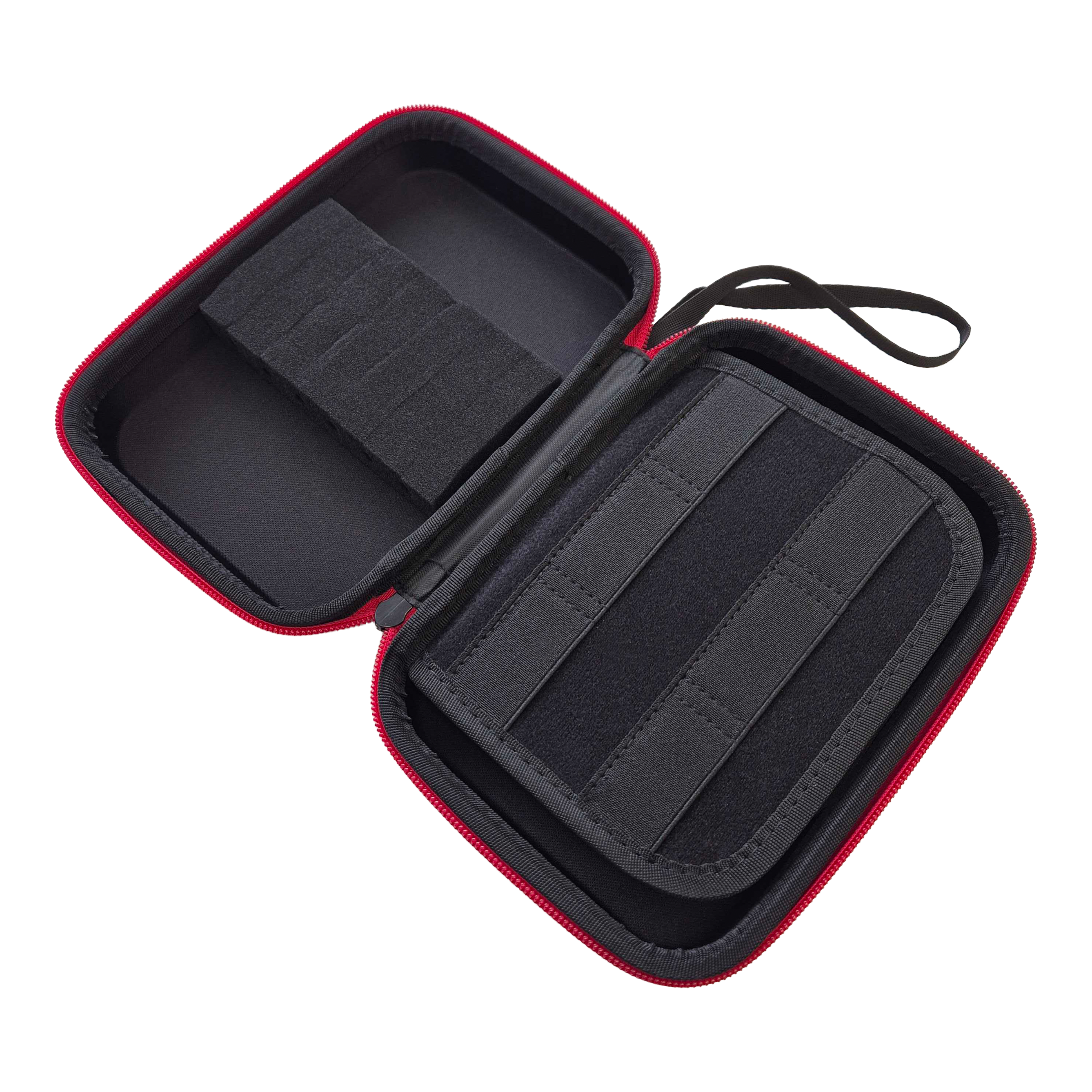McDart System-4 Dartcase Hier sieht man ein weiteres Bild eines schwarzen Dartcases. Dieses Etui ist zur Aufbewahrung von Dartzubehör geeignet.