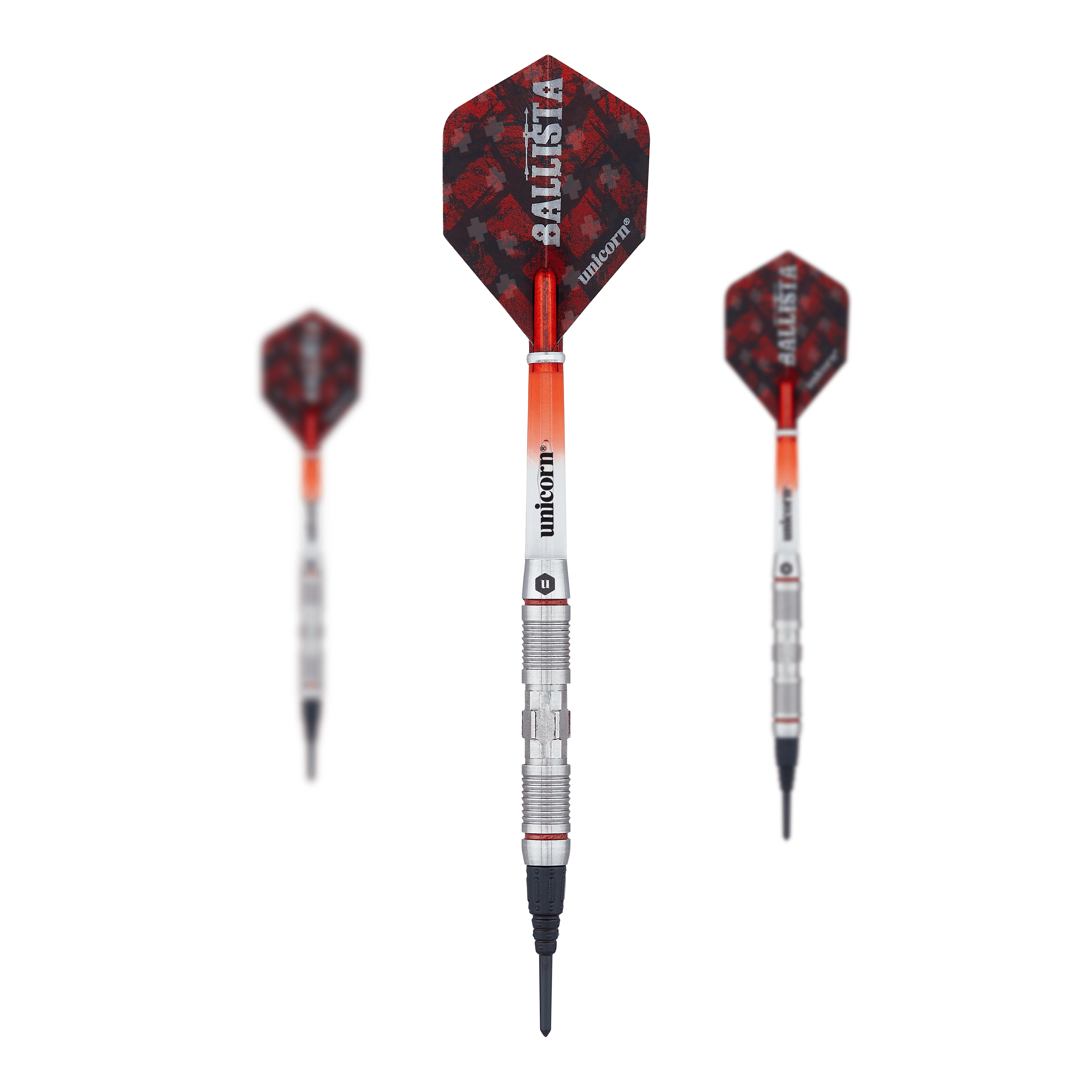 Unicorn Ballista Style 2 soft darts Das Bild zeigt drei Softdarts des Produkts 'Unicorn Ballista Style 2'. Die Darts haben silberne Schäfte und rote Flights mit dem Aufdruck "Ballista".