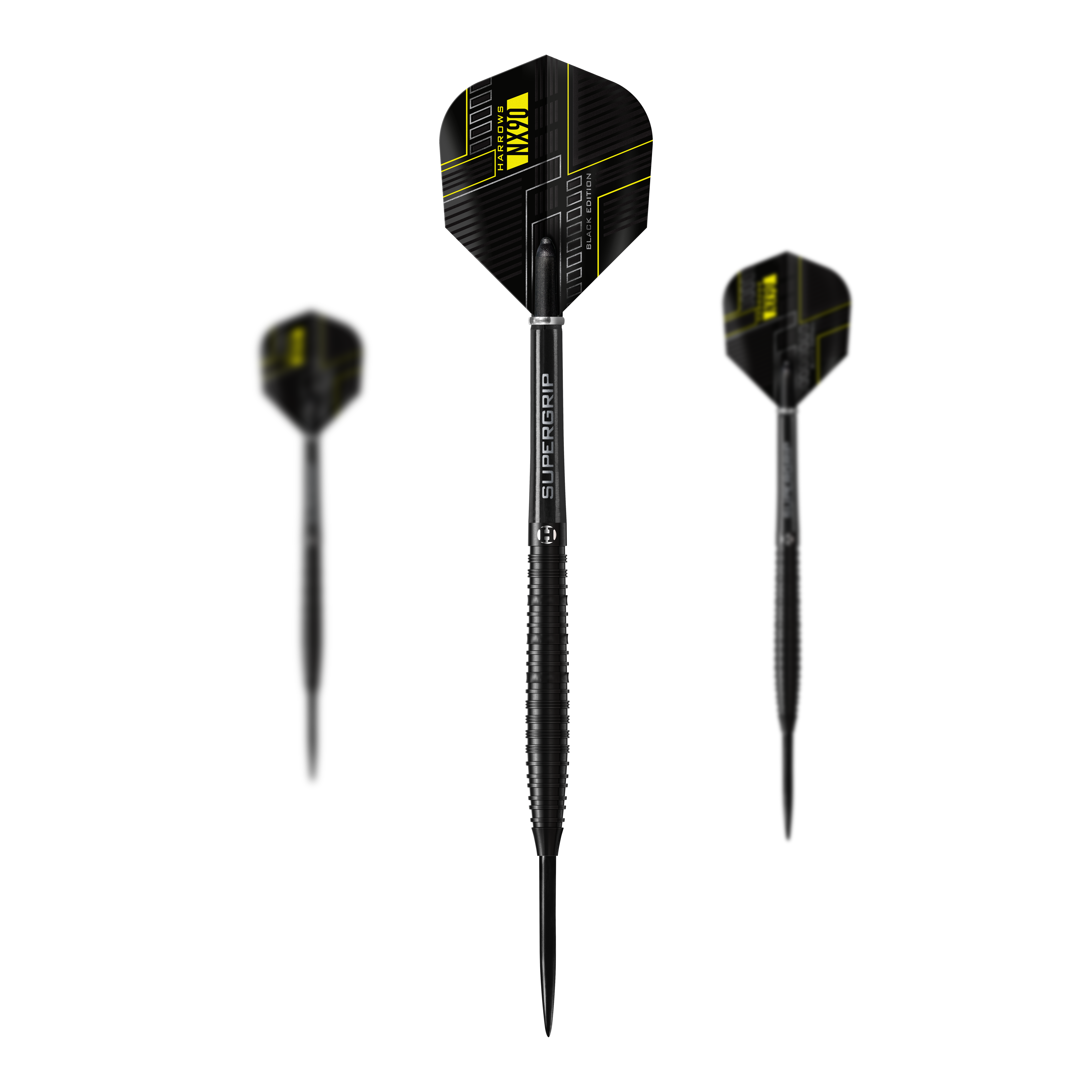 Das Bild zeigt drei schwarze Steeldarts der Marke Harrows NX90 Black-Edition. Die Darts haben gelbe Akzente und sind mit "SUPERGRIP" beschriftet.