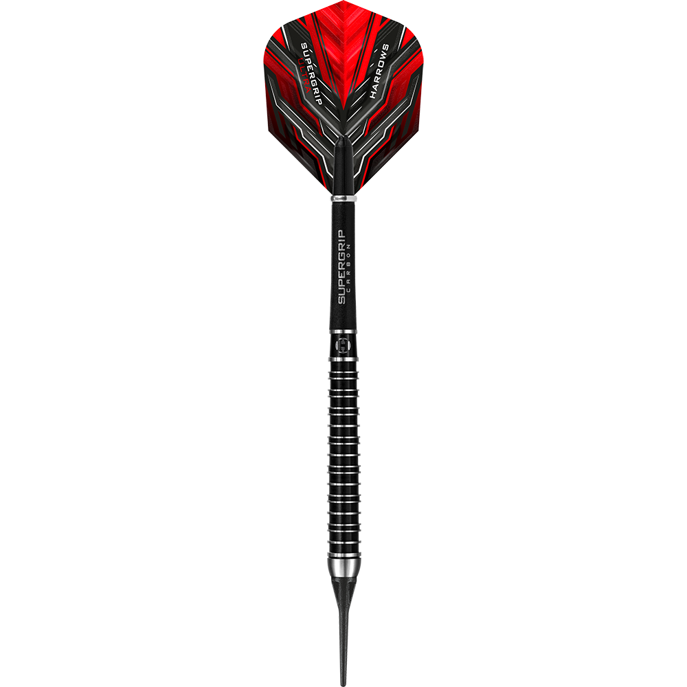 HA25138_Harrows_Supergrip_Ultra_Softdarts_1nGeSXBUHi03p5 Auf dem Bild ist ein Harrows Supergrip Ultra Softdart zu sehen. Der Dart hat rote Flights und ein schwarz-silbernes Barrel mit auffälligen Rillen.