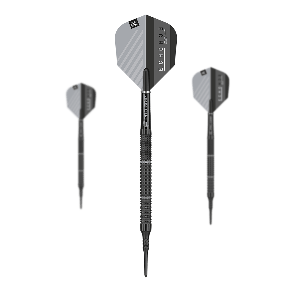 Target Echo 11 soft darts Das Bild zeigt drei Softdarts des Produkts "Target Echo 11". Die Darts sind schwarz mit grauen Flights und haben eine strukturierte Griffzone.