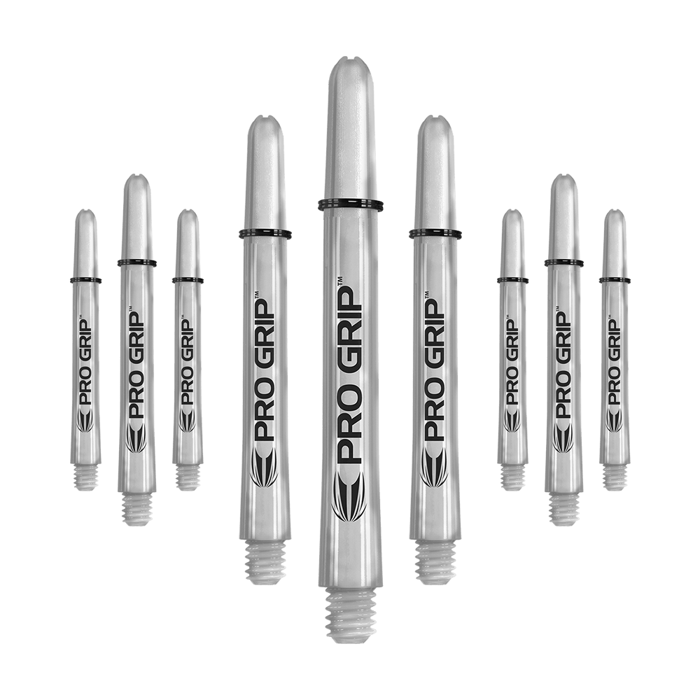 Target Pro Grip Shafts - 3 Sets - Transparent Das Bild zeigt neun transparente Pro Grip Shafts für Dartpfeile. Die Shafts haben eine Länge von 48 mm und sind mit schwarzem Schriftzug und Logo versehen.