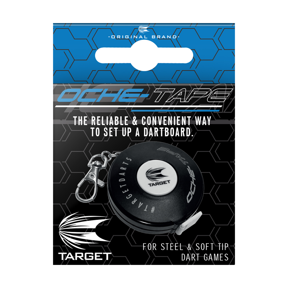 128810_Target_Oche-Tape_Abstandsmesser_Massband_2 Das Bild zeigt das Produkt "Target Oche-Tape Abstandsmesser" in seiner Verpackung. Es wird als zuverlässiges und praktisches Werkzeug zur Einrichtung eines Dartboards beschrieben.