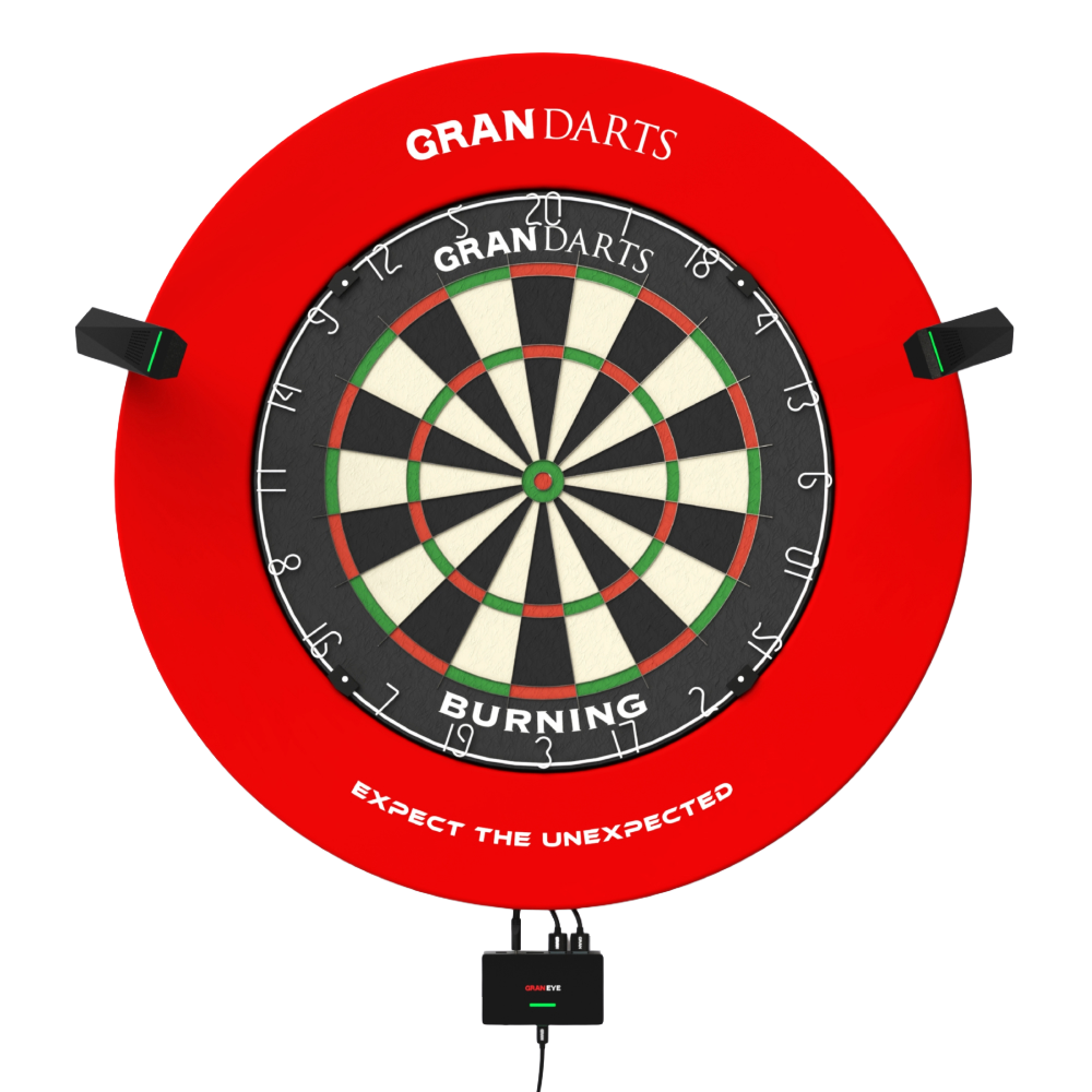 GranDarts Gran Eye GEN2 Steeldart auto scoring system Das Bild zeigt das GranDarts GranEye Steeldart Auto-Scoring-System mit einer roten Umrandung und einer klassischen Dartscheibe. Kameras sind an den Seiten angebracht, um die automatisierte Punktezählung zu ermöglichen.
