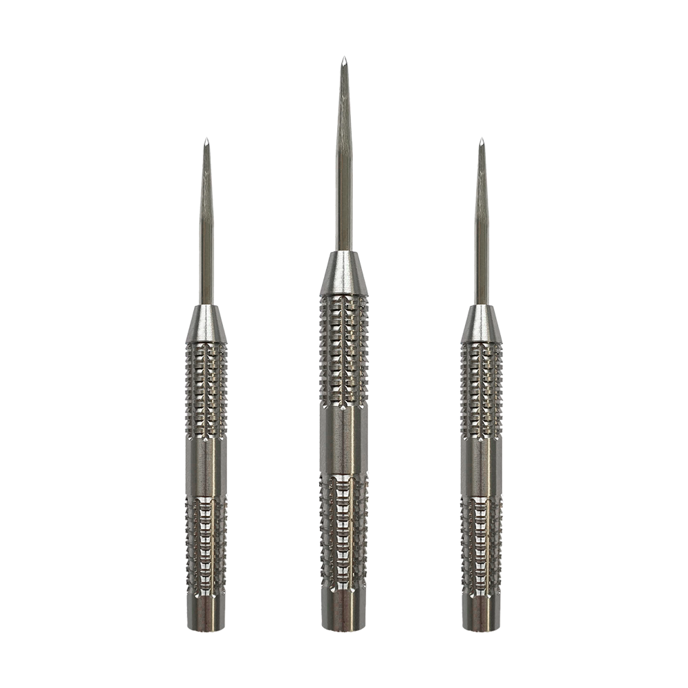 McDart SilverGrip Steeldart Barrels Das Bild zeigt drei silberne Steeldart-Barrels der Marke McDart SilverGrip. Sie sind aus Metall gefertigt und haben eine strukturierte Griffoberfläche.