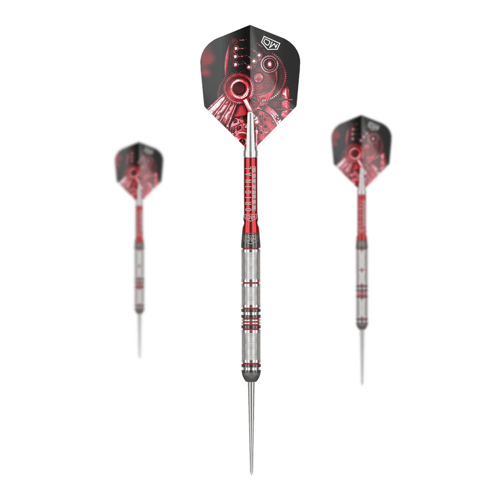 DW Piranha Razor 01 steel darts Das Bild zeigt drei Steeldarts des Produkts "DW Piranha Razor 01". Die Darts haben silberne Griffe mit roten Akzenten und Flights mit einem roten Zahnrad-Motiv.