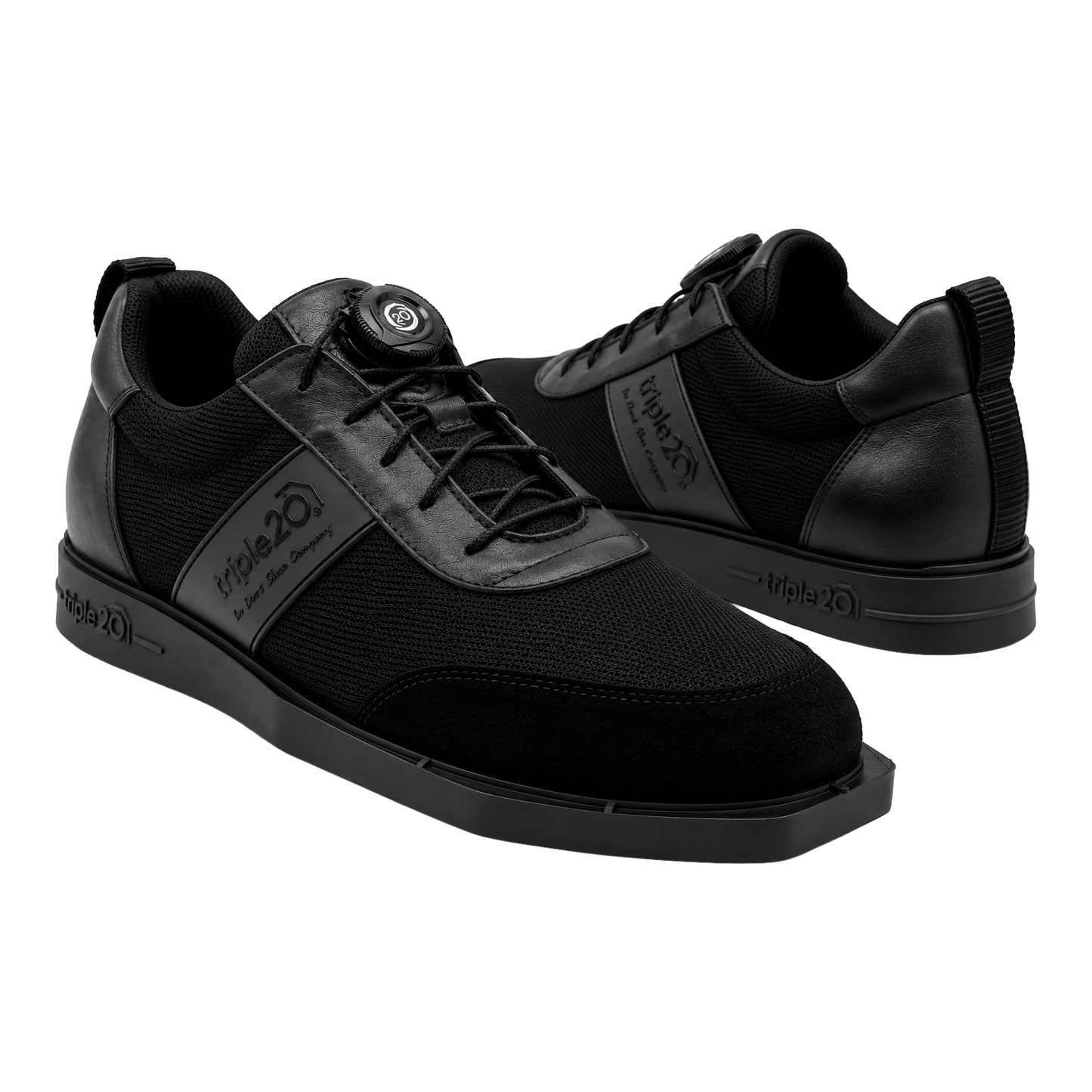 Triple20 Dart Shoes Textile with Twist Closure - Black Das Produkt zeigt die Triple20 Dartschuhe Textil mit Drehverschluss - Schwarz. Es handelt sich um Sportschuhe für Darts.