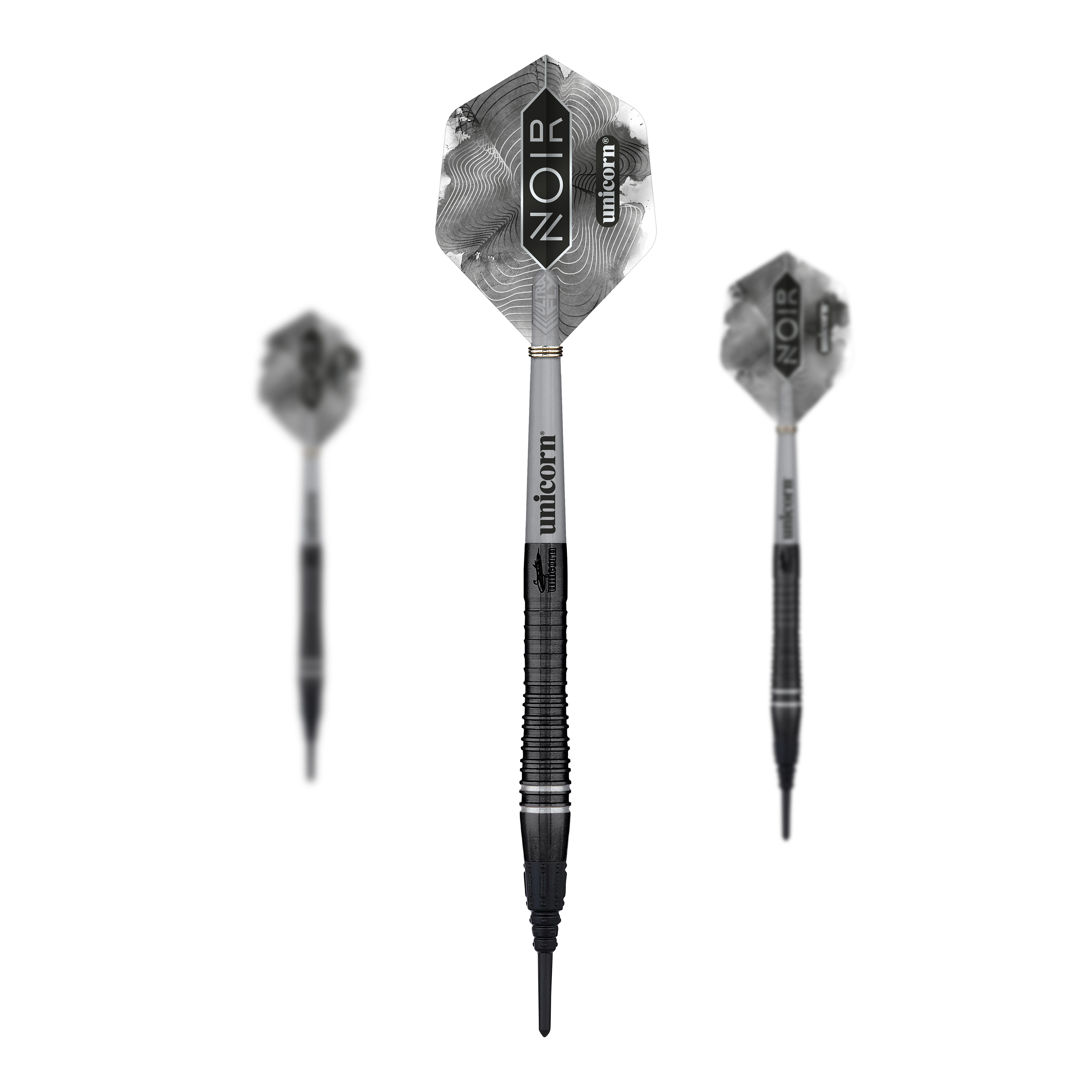 Unicorn World Champion Gary Anderson Noir Phase 6 Soft Darts Das Bild zeigt drei stilvolle Softdarts der Marke Unicorn in schwarzem Design. Auf den Flights steht "NOIR" und "Unicorn", und es handelt sich um das Modell "World Champion Gary Anderson Noir Phase 6".