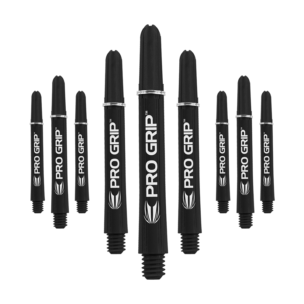 Das Bild zeigt neun schwarze Pro Grip Shafts für Darts in verschiedenen Größen. Sie sind mit weißem Schriftzug und Logo versehen und stehen aufrecht nebeneinander.