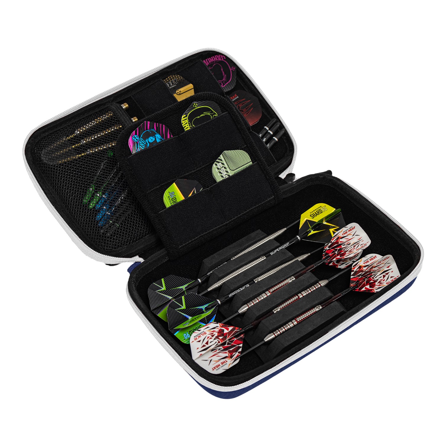 Harrows Smart Case XL dart wallet Das Bild zeigt ein geöffnetes Dart-Etui mit mehreren Darts und Zubehörteilen. In den Fächern sind verschiedene Flights und Spitzen ordentlich verstaut.