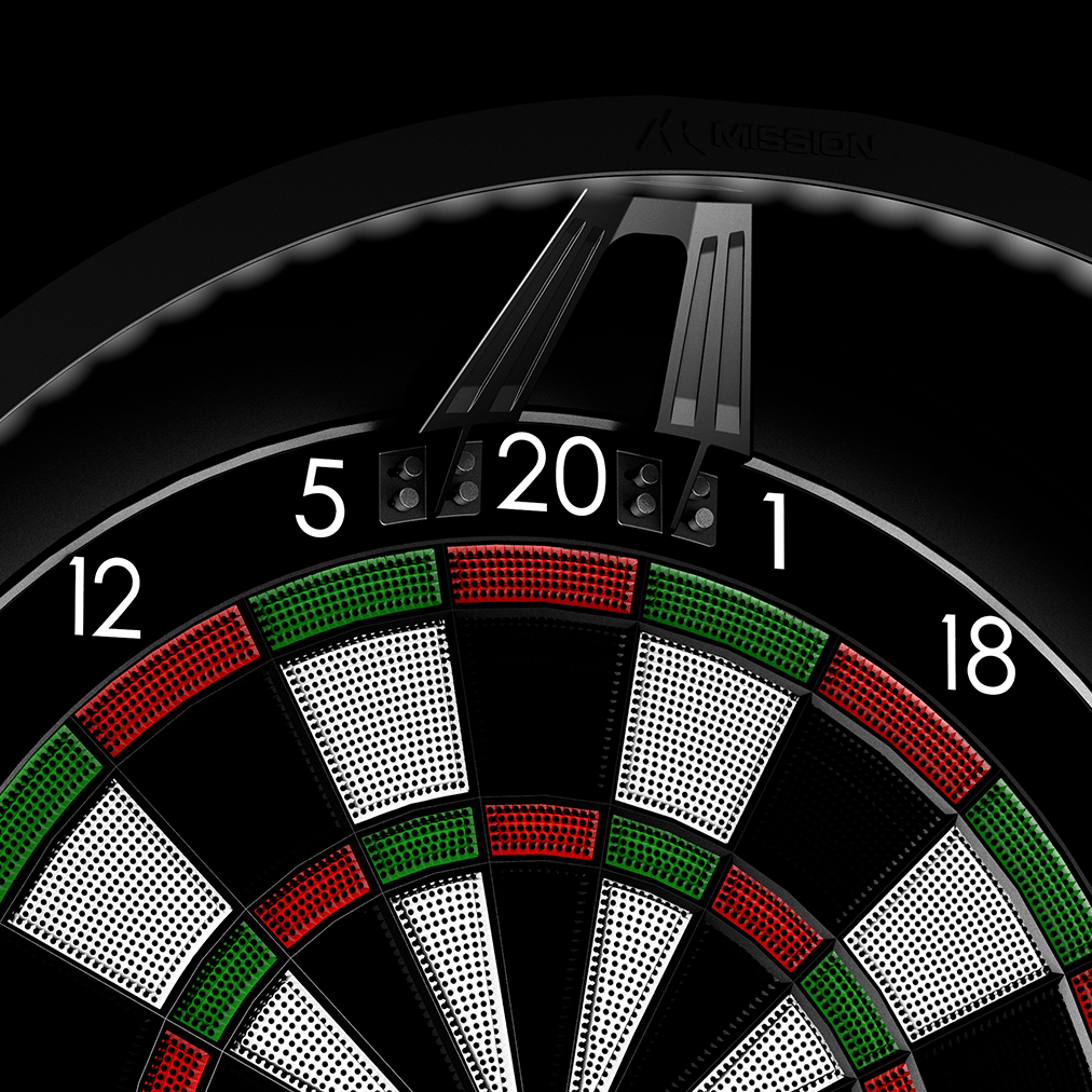 Mission Torus ST lighting system for electronic dartboards Das Bild zeigt ein elektronisches Dartboard mit farbigen Segmenten und gut lesbaren Zahlen. Darüber ist das Mission Torus ST Beleuchtungssystem zu sehen, das für eine optimale Ausleuchtung sorgt.