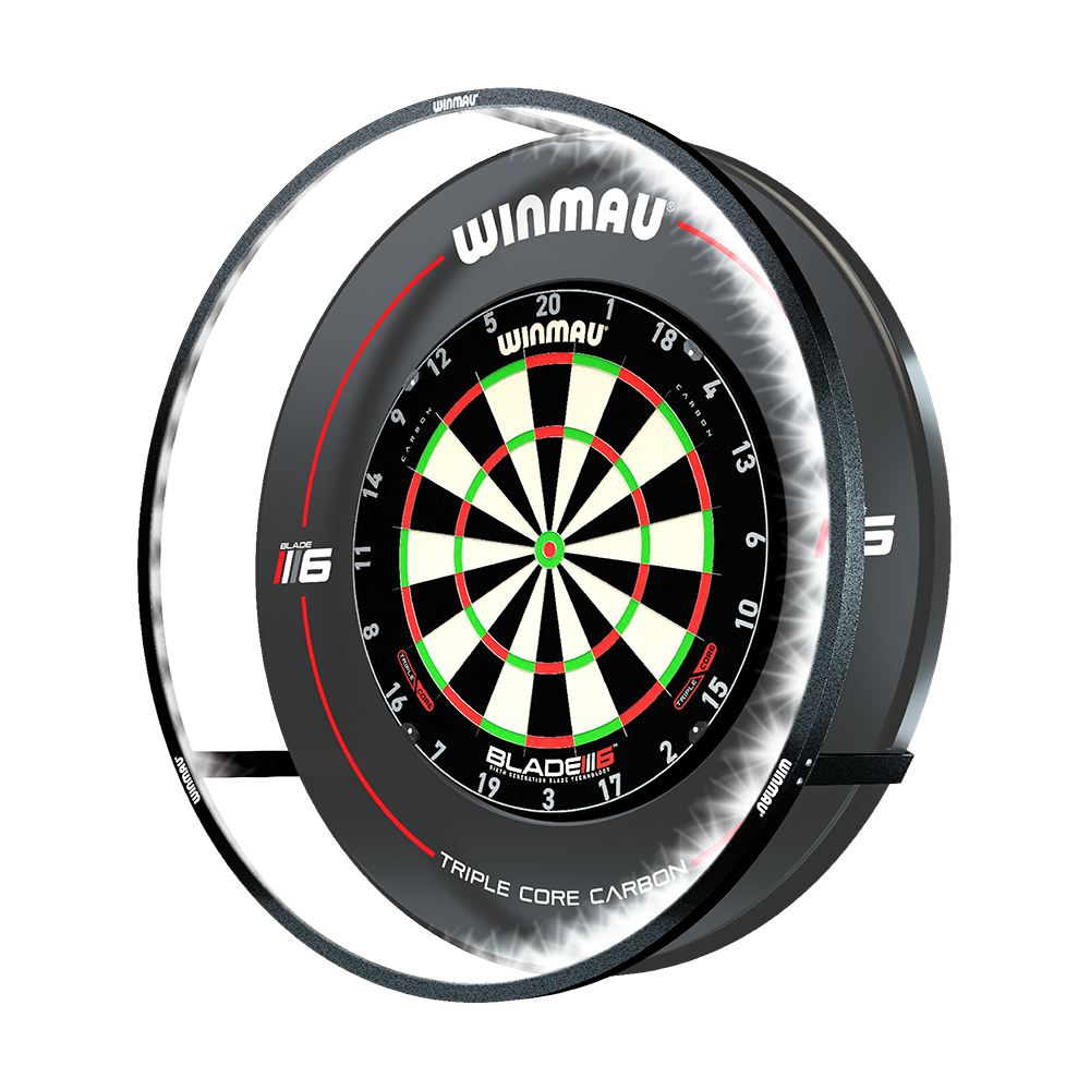 11398_Winmau_Plasma_LED_Dartboard_Light_1jtS3r99Q54Itk Das Bild zeigt eine beleuchtete Dartscheibe der Marke Winmau. Um die Scheibe herum befindet sich ein LED-Licht-Ring, der für optimale Sicht sorgt.