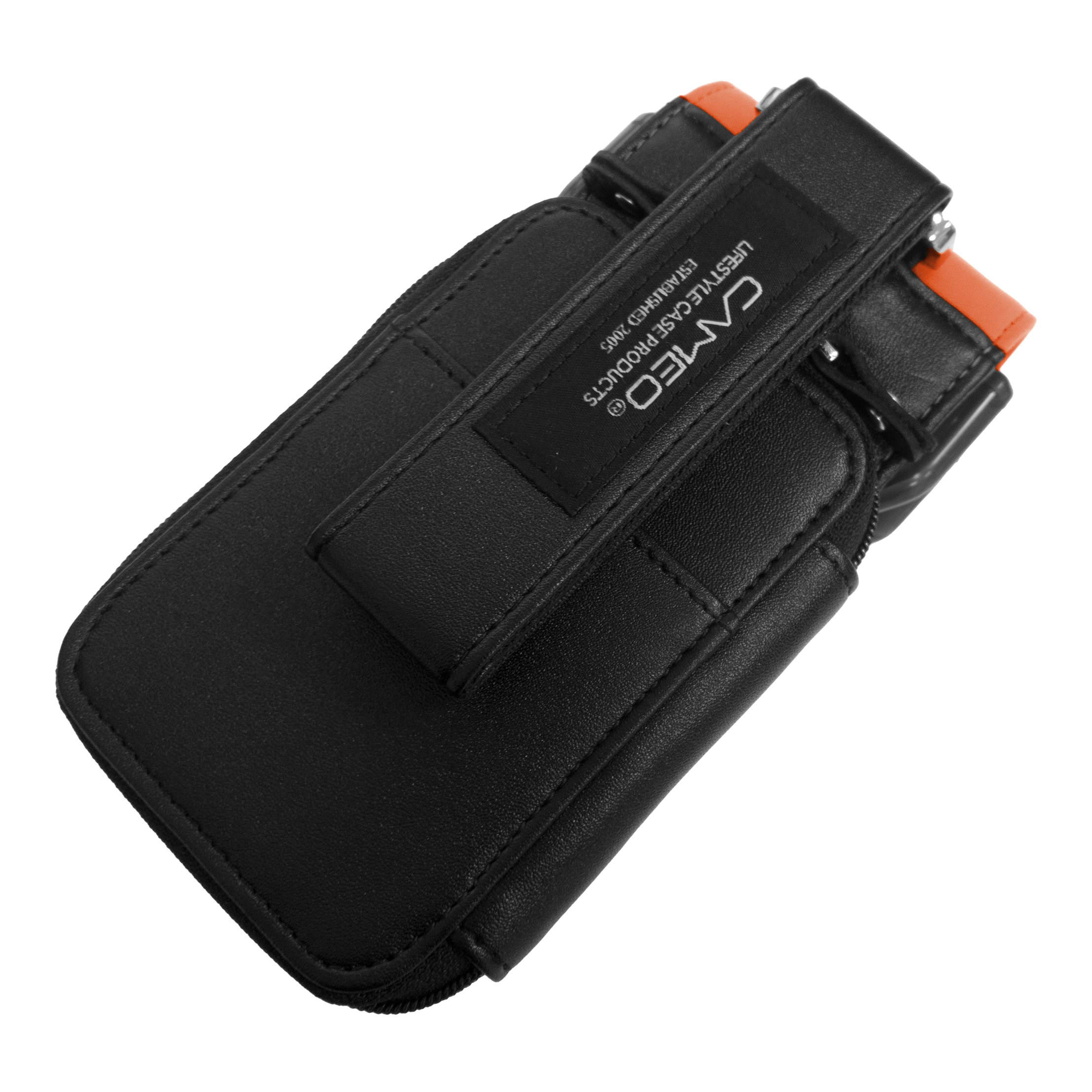 Cameo Garment 2.5 Dart Case Dies ist ein schwarzes Dart-Etui mit orangefarbenen Akzenten. Auf der Vorderseite befindet sich ein Aufnäher mit dem Markennamen "CAMEO".