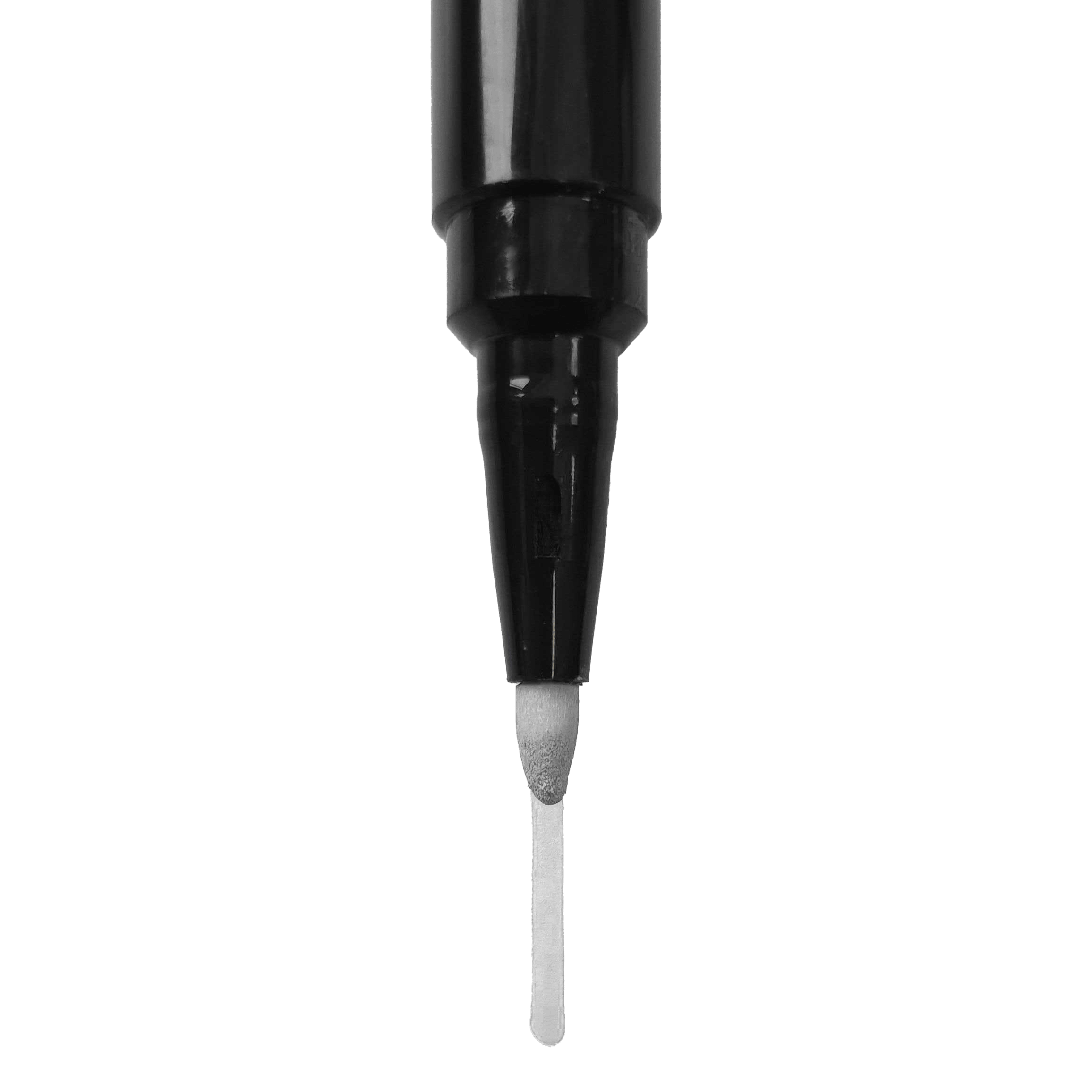 Dies ist die Spitze eines schwarzen Whiteboard-Markers. Die Spitze ist rund und gibt eine gleichmäßige, weiße Linie ab.