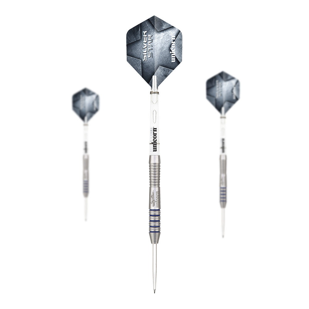 Unicorn Silver Star Var.2 Gary Anderson steel darts Auf dem Bild sind drei silberne Steeldarts mit schwarzen Flights zu sehen. Auf den Flights steht "Silver Star" und "Unicorn".