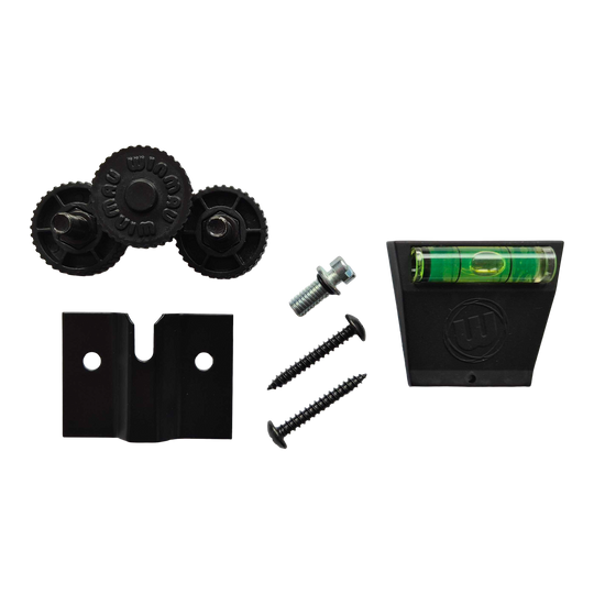 Das Foto zeigt das Winmau Blade X Fixing Set Wandbefestigung. Es handelt sich um eine Wandhalterung für Dartboards.