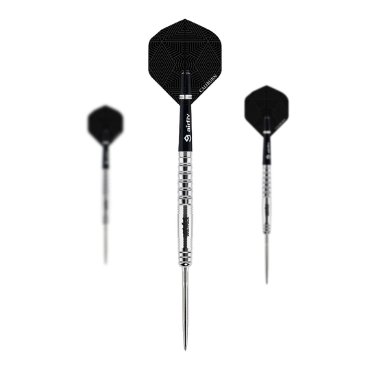 Caliburn Wolfpack W6 steel darts - 22g Abgebildet sind die Caliburn Wolfpack W6 Steeldarts mit einem Gewicht von 22g. Die Darts sind für Präzision und hohe Qualität bekannt.