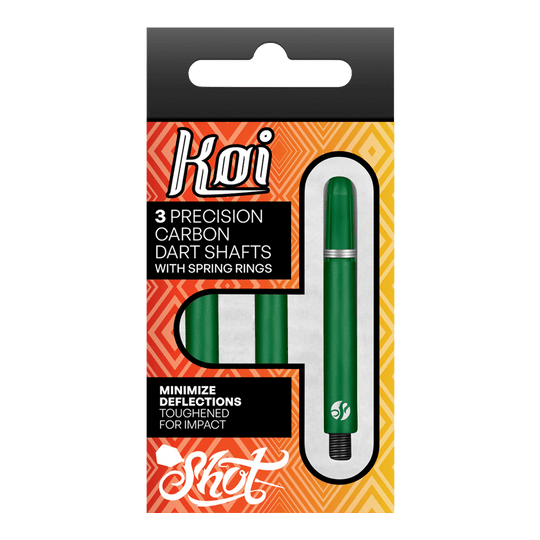 Shot Koi Carbon Shafts - Green Auf dem Bild ist eine Verpackung mit drei grünen Präzisions-Carbon-Dartshafts von Koi zu sehen. Die Verpackung betont, dass die Shafts mit Federringen ausgestattet sind und speziell gehärtet wurden, um Abpraller zu minimieren.