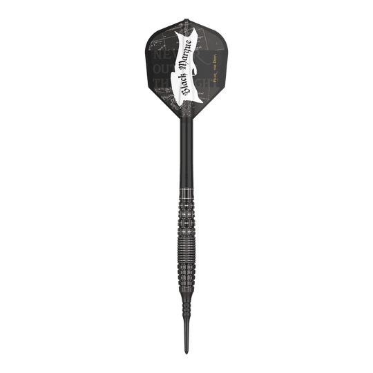Target Japan Black Marque Phantom Soft Darts - 18g Das Bild zeigt einen schwarzen Softdart namens "Target Japan Black Marque Phantom Softdarts - 18g". Der Dart hat ein elegantes, schwarzes Design mit strukturiertem Griff und einer schwarzen Flight mit weißem Schriftzug.