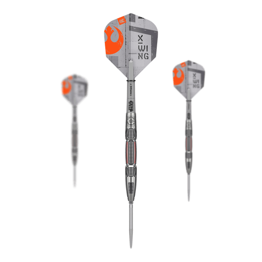 Auf dem Bild ist ein Set der Target Star Wars X-Wing Swiss Point Steeldarts zu sehen. Die Darts zeichnen sich durch ein besonderes Star Wars Design aus.