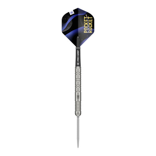 Target Justin Hood Swiss Points Steeldarts - 23g Die Abbildung zeigt die Target Justin Hood Swiss Points Steeldarts mit 23 Gramm. Das Design des Produkts ist optisch ansprechend und speziell für Dartspieler entwickelt.