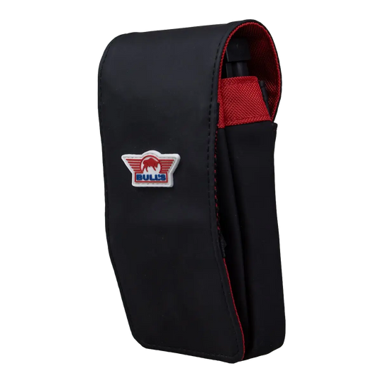 Abgebildet ist das Bulls NL Spacecase Softcase Schwarz-Rot. Es handelt sich um eine Darttasche für einfachen Transport.