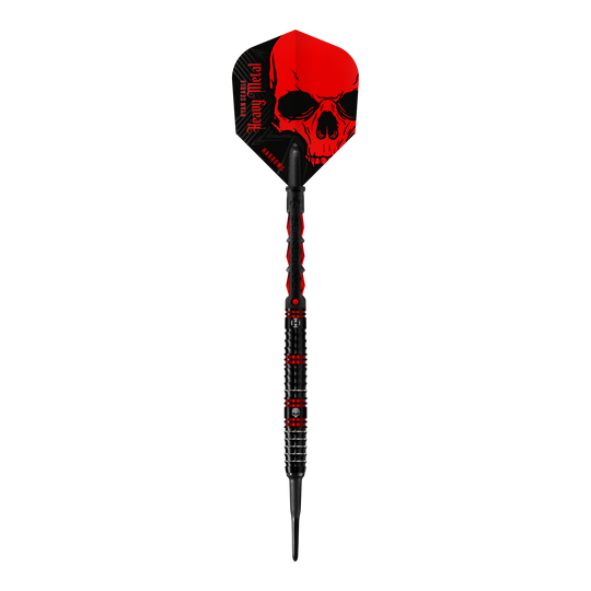 Harrow's Ryan Searle Heavy Metal Soft Darts Der abgebildete Dartpfeil ist der „Harrows Ryan Searle Heavy Metal Softdart“. Er hat ein auffälliges schwarzes Design mit roten Elementen und einem Totenkopf auf dem Flight.