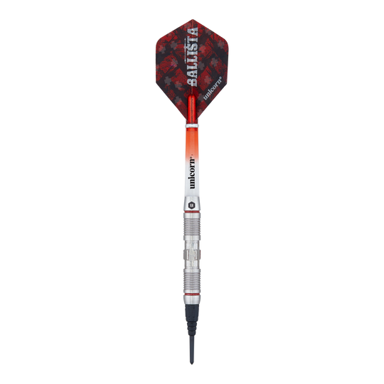 Unicorn Ballista Style 2 soft darts Das Bild zeigt einen Softdart aus der Produktreihe "Unicorn Ballista Style 2". Der Dart hat eine rot-schwarze Flight und einen silbernen, strukturierten Schaft.