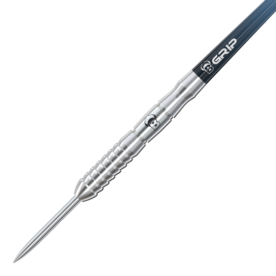 Bulls Stone S3 Steeldarts Auf dem Bild ist ein silberner Steeldart mit dem Namen "Bulls Stone S3 Steeldarts" zu sehen. Der Dart hat ein markantes Rillen-Design und einen spitzen Metallkopf.