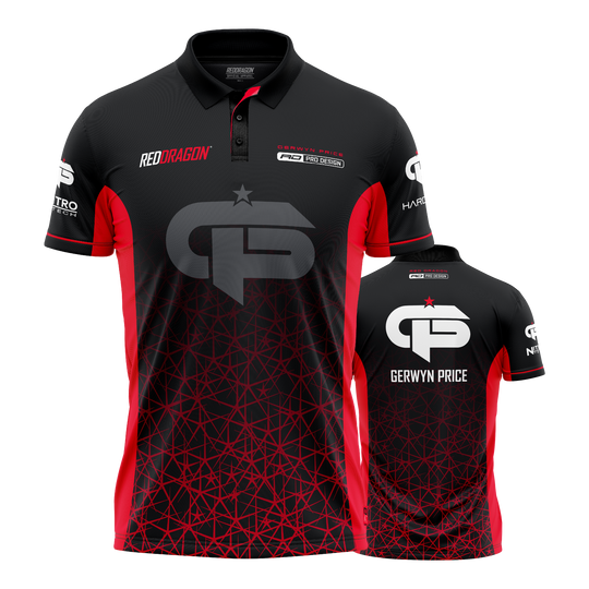 Red Dragon Gerwyn Price Red Tour Polo Dart Shirt Das Bild zeigt das "Red Dragon Gerwyn Price Red Tour Polo Dartshirt" in Schwarz mit roten Akzenten. Auf der Vorder- und Rückseite sind große weiße Logos und der Name "Gerwyn Price" zu sehen.