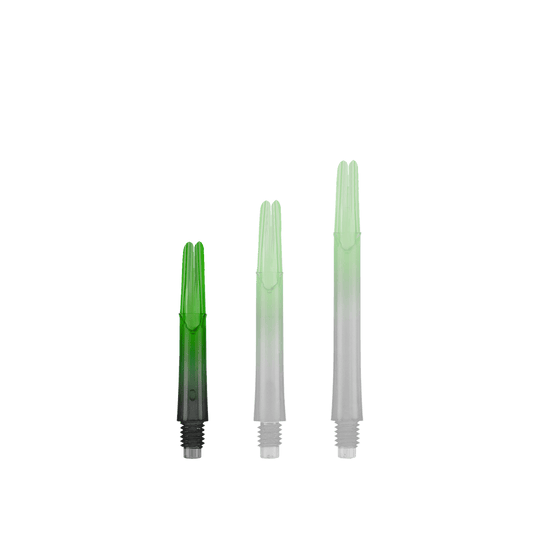 L-L-Style-Shaft Locked Straight Natural9 TwoTone Shafts - Grün Auf dem Bild sind drei unterschiedlich lange grün-schwarze Dartschäfte zu sehen. Sie stehen nebeneinander auf weißem Hintergrund.