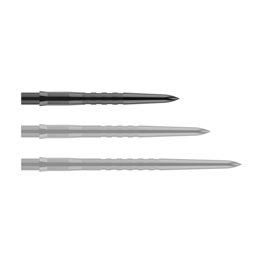 Mission Caliburn EVO Dart Tips - Grooved - Black Auf dem Bild sind drei schwarze, gerillte Steeldartspitzen zu sehen. Sie liegen parallel nebeneinander auf einem transparenten Hintergrund.