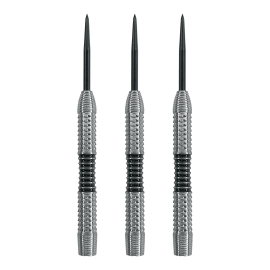McDart Black Stripe 2 steel dart barrels - 22g Das Bild zeigt drei Steeldart-Barrels mit silberner Oberfläche und schwarzen Ringen in der Mitte. Es handelt sich um das Produkt "McDart Black Stripe 2 Steeldart-Barrels - 22g".