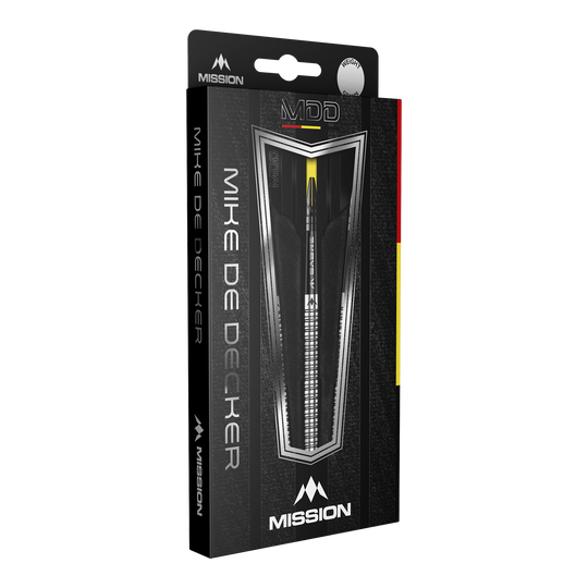Mission Mike De Decker MDD Silver Steel Darts Die Abbildung zeigt die Verpackung der "Mission Mike De Decker MDD Silver Steeldarts". Auf der Schachtel sind der Markenname Mission und der Name Mike De Decker deutlich zu erkennen.