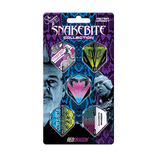 X0797_Red_Dragon_Peter_Wright_1_Flight_Card_1 Die Abbildung zeigt die "Red Dragon Peter Wright 1 Flight Card" aus der Snakebite Collection. Auf der Verpackung sind sechs bunte Dart-Flights sowie Bilder und Grafiken abgebildet.