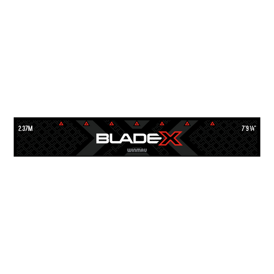 Winmau Blade X throw line Das Bild zeigt die Winmau Blade X Abwurflinie. Diese Abwurflinie dient zur Markierung der Wurflinie beim Dartspiel.