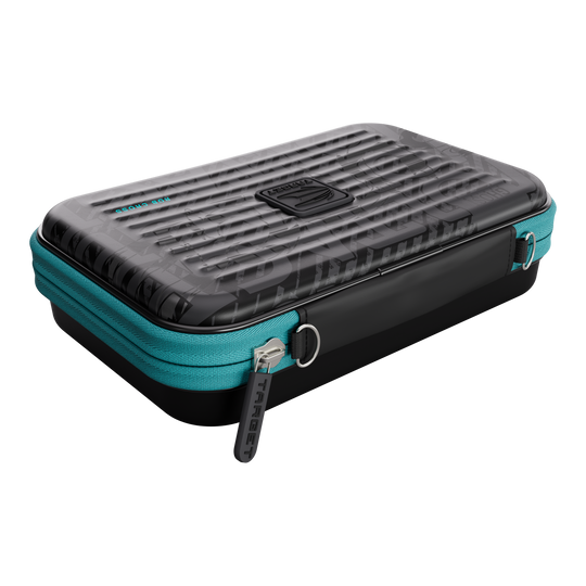 Takoma XL Ghost Series Rob Cross dart case Hier ist das Takoma XL Ghost Series Rob Cross Dartcase abgebildet. Die robuste Darttasche bietet viel Platz für Darts und Zubehör.