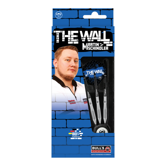 Bulls Martin Schindler TW80 steel darts Die Verpackung zeigt die "Bulls Martin Schindler TW80 Steeldarts" mit einem Bild von Martin Schindler. Im Inneren sind drei silberne Steeldarts zu sehen.