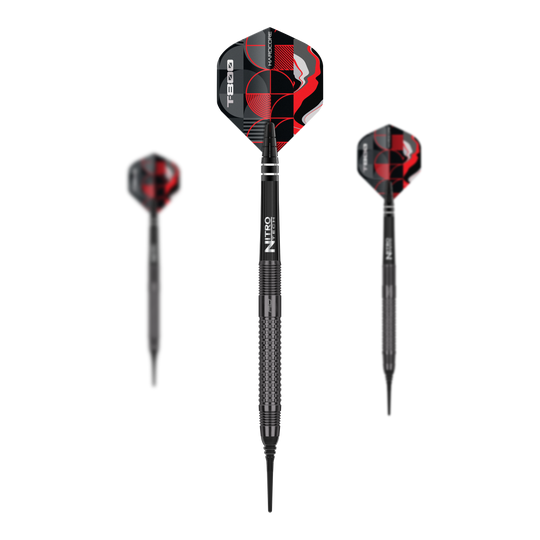 Red Dragon T-800 soft darts - 20g Das Bild zeigt drei Softdarts des Modells „Red Dragon T-800“ mit einem Gewicht von 20g. Die Flights sind schwarz-rot gemustert und auf dem Schaft steht „Nitro“.