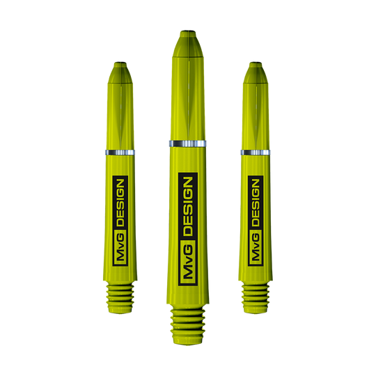 7100_Winmau_Nylon_Ring_Grip_MvG_Design_Shafts_35mm_1 Das Bild zeigt drei Winmau Nylon Ring Grip MvG Design Shafts in leuchtendem Gelb. Auf jedem Schaft steht deutlich „MvG DESIGN“ geschrieben.