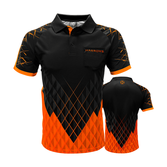 HRS-26234_Harrows_Paragon_Dartshirt_Orange_0 Das Bild zeigt das Harrows Paragon Dartshirt in Orange mit auffälligem schwarz-orangenem Muster. Auf der Vorderseite befindet sich eine Brusttasche mit dem Schriftzug "HARROWS".