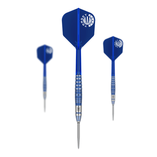 Target Japan Toru Suzuki Sereno GEN1 Swiss Point Steeldarts - 21g Das Bild zeigt drei Steeldarts mit blauen Flügeln und silber-blauen Schäften. Es handelt sich um das Produkt "Target Japan Toru Suzuki Sereno GEN1 Swiss Point Steeldarts - 21g".