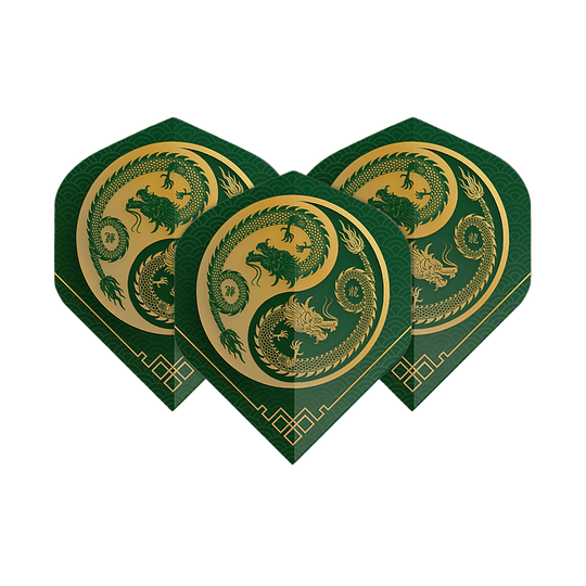 Pentathlon Flights Dragon green Das Bild zeigt drei Pentathlon Dragon 3 Standard Flights in Grün und Gold. Auf jedem Flight ist ein kunstvoller Drache im Kreisdesign abgebildet.